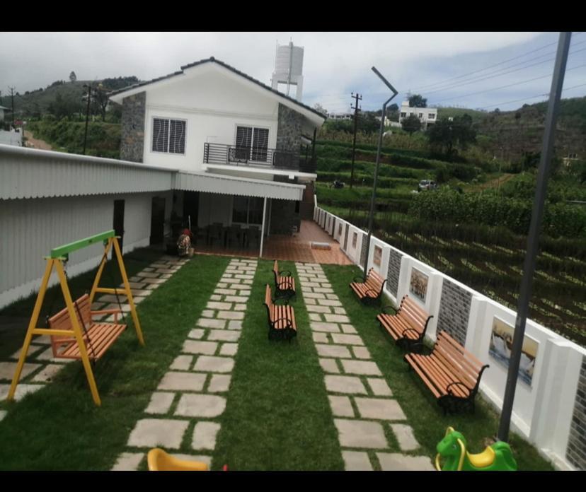 Rr Holiday Inn Kodaikanal Dış mekan fotoğraf